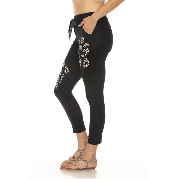 Black Cheetah Detail stretchable pant with Pockets - Picture 6 of 7